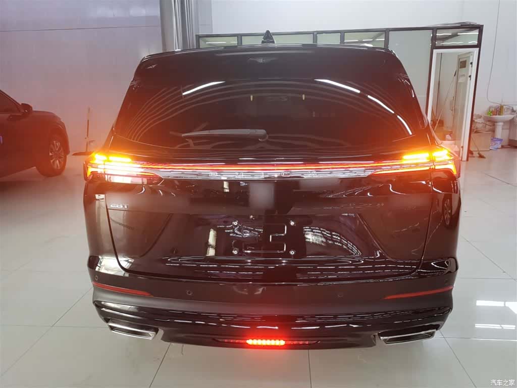 Buick Envision Plus, 2025 4