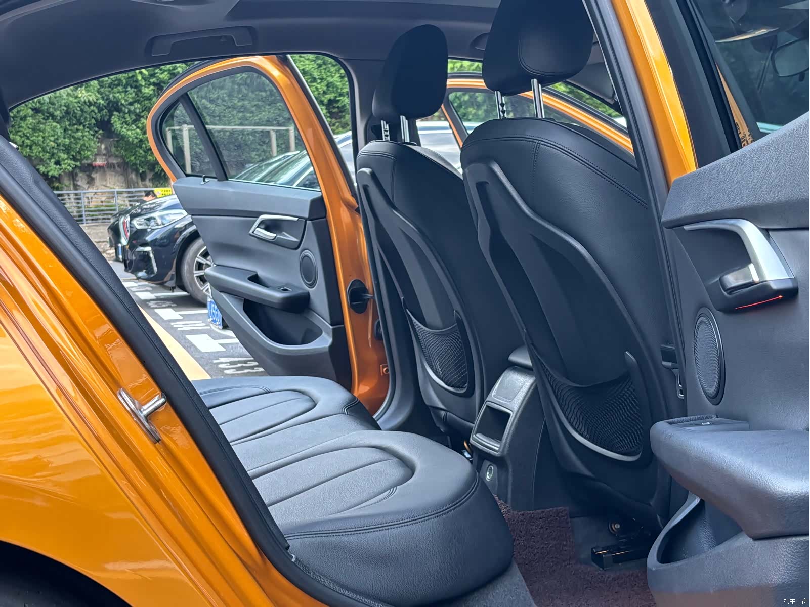 BMW 1 Series, 2018 9