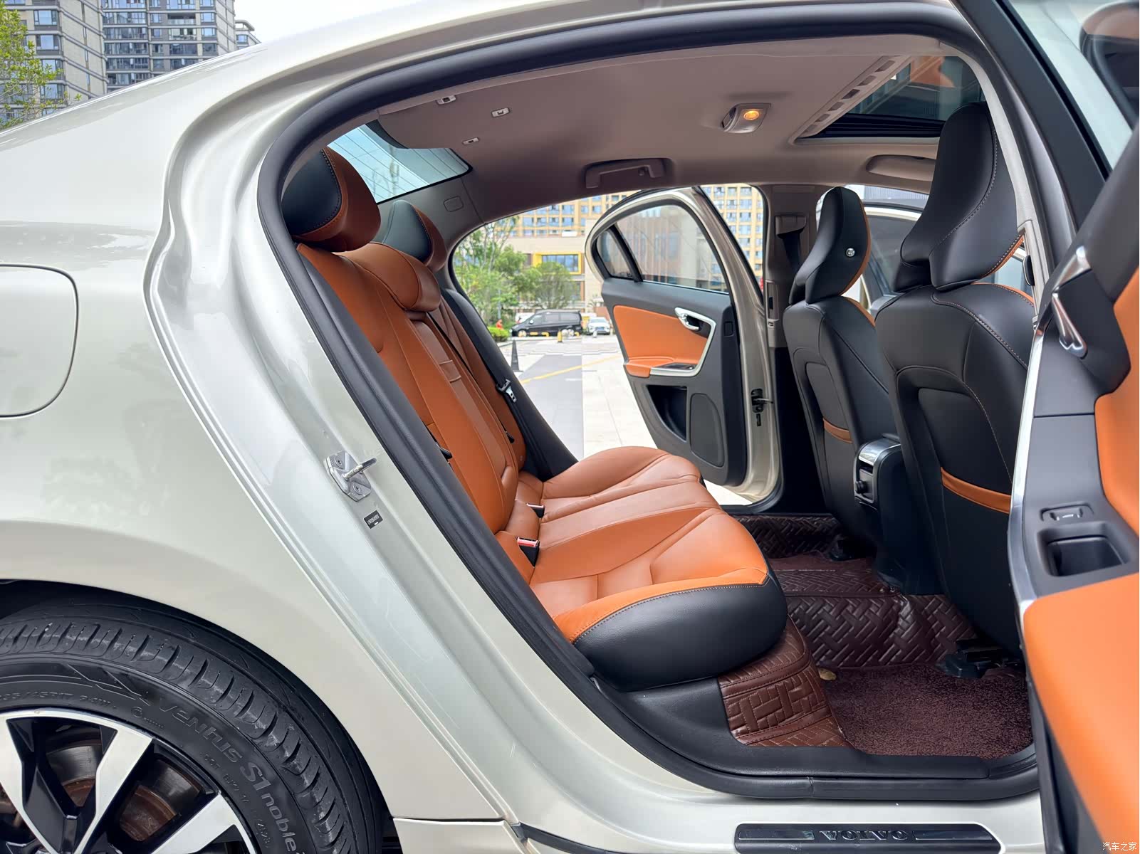 Volvo S60, 2018 9