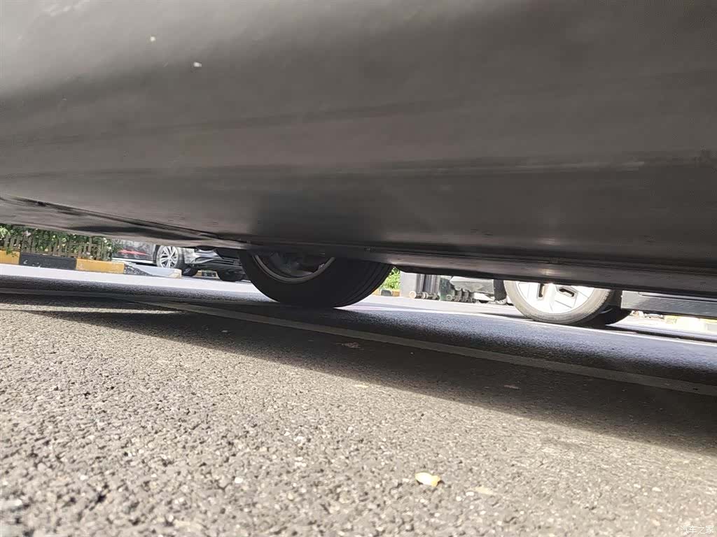 Tesla Model Y, 2022 17