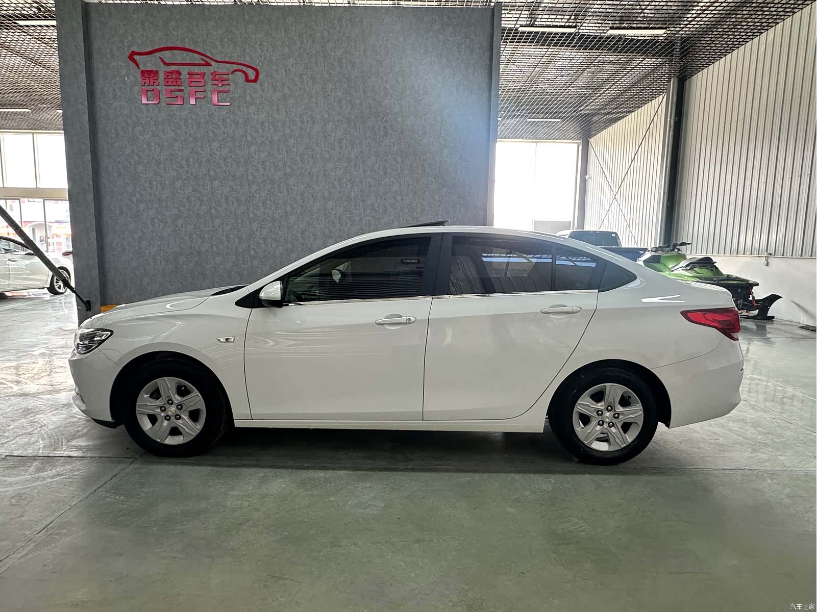 Chevrolet 320, 2019 4