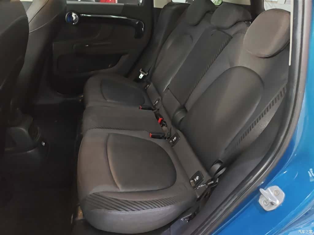 Mini Countryman, 2018 16