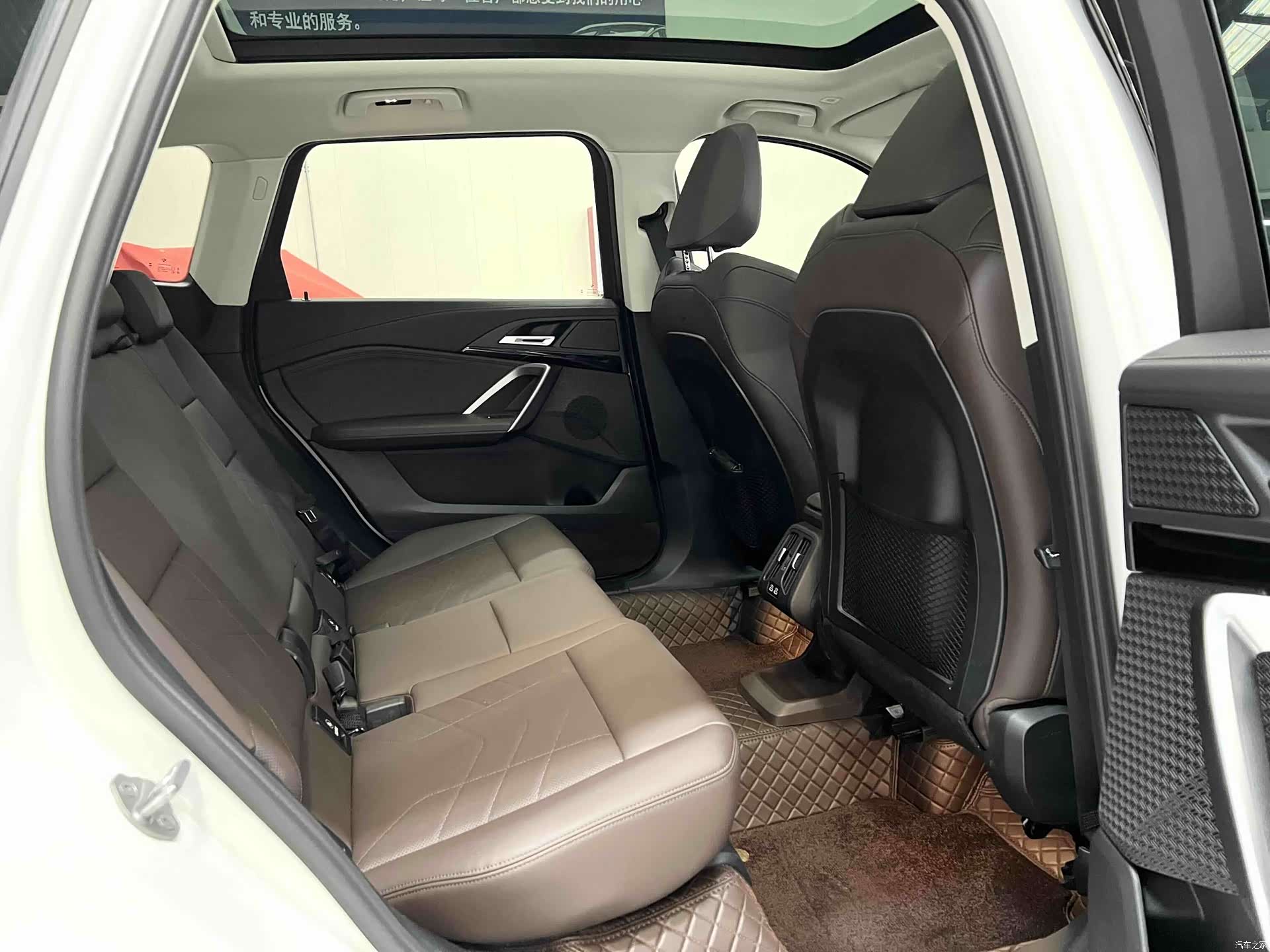 BMW X1, 2023 13