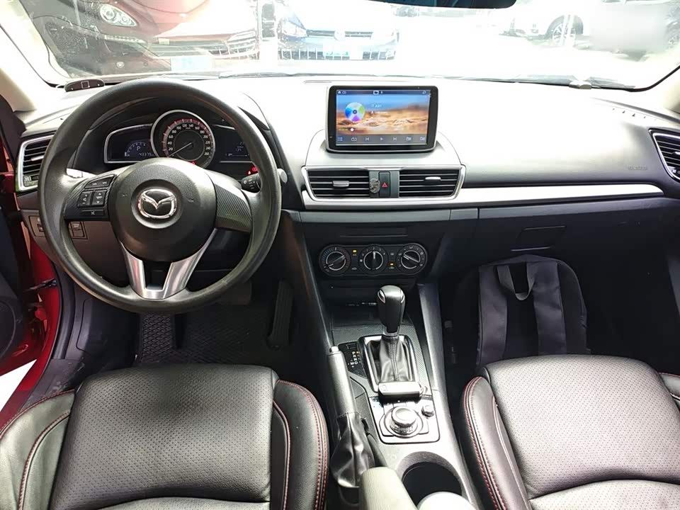 Mazda 3 Angkesaila