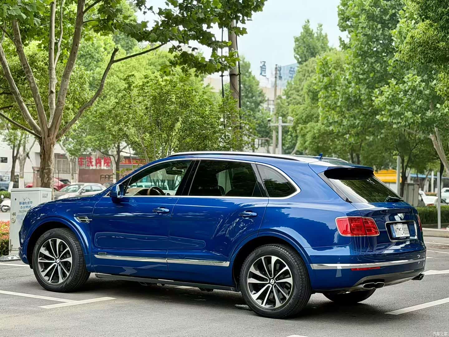 Bentley Bentayga, 2018 7