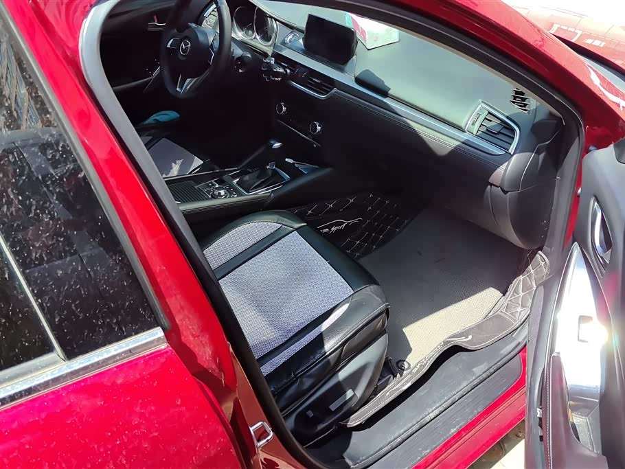 Mazda Atez