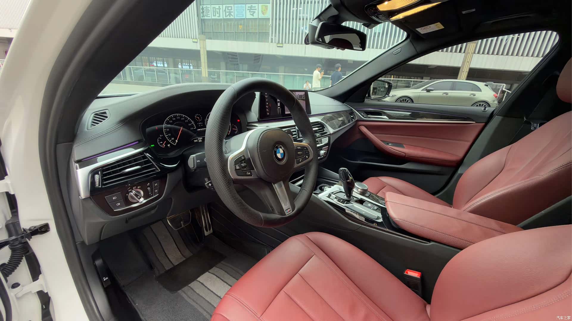 BMW 5 Series, 2019 8