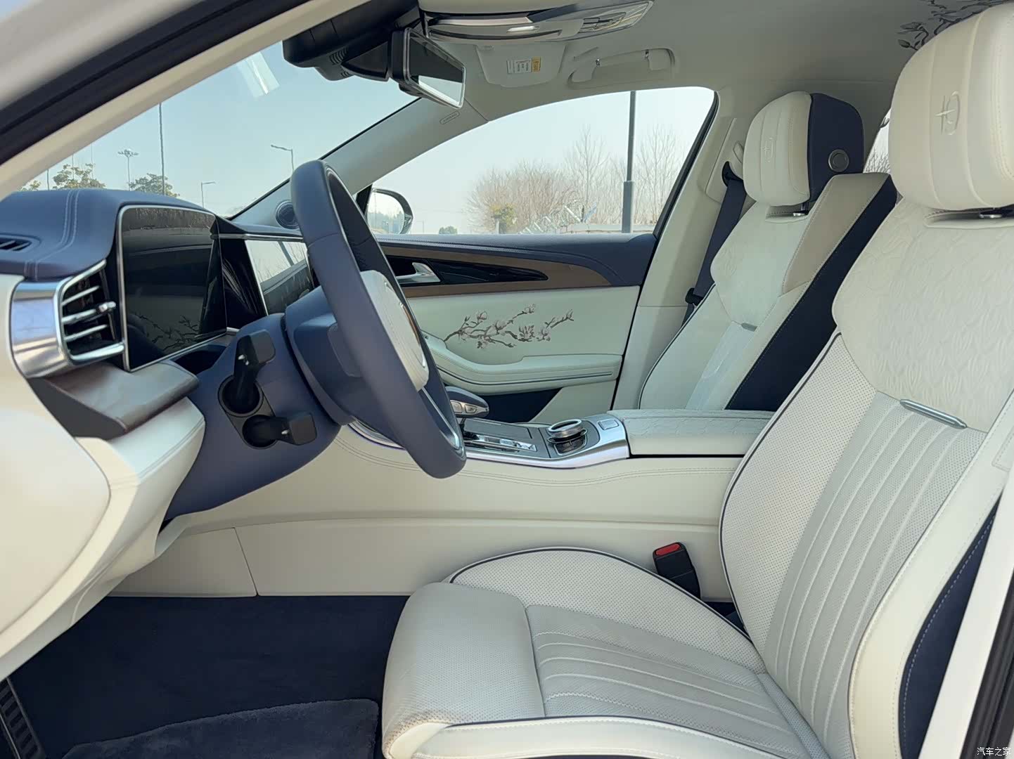 Hongqi H9, 2024 16