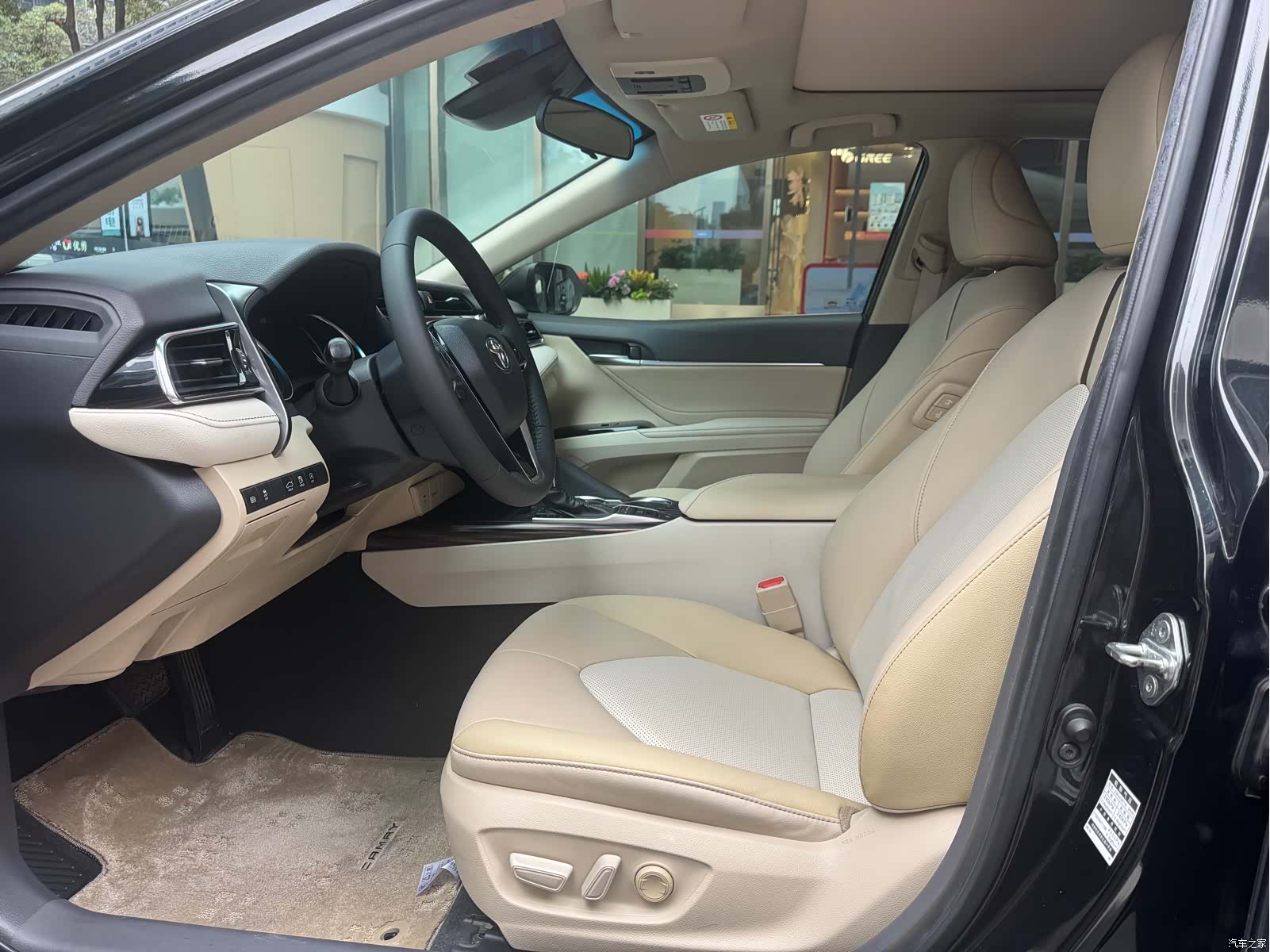 Toyota Camry, 2019 4