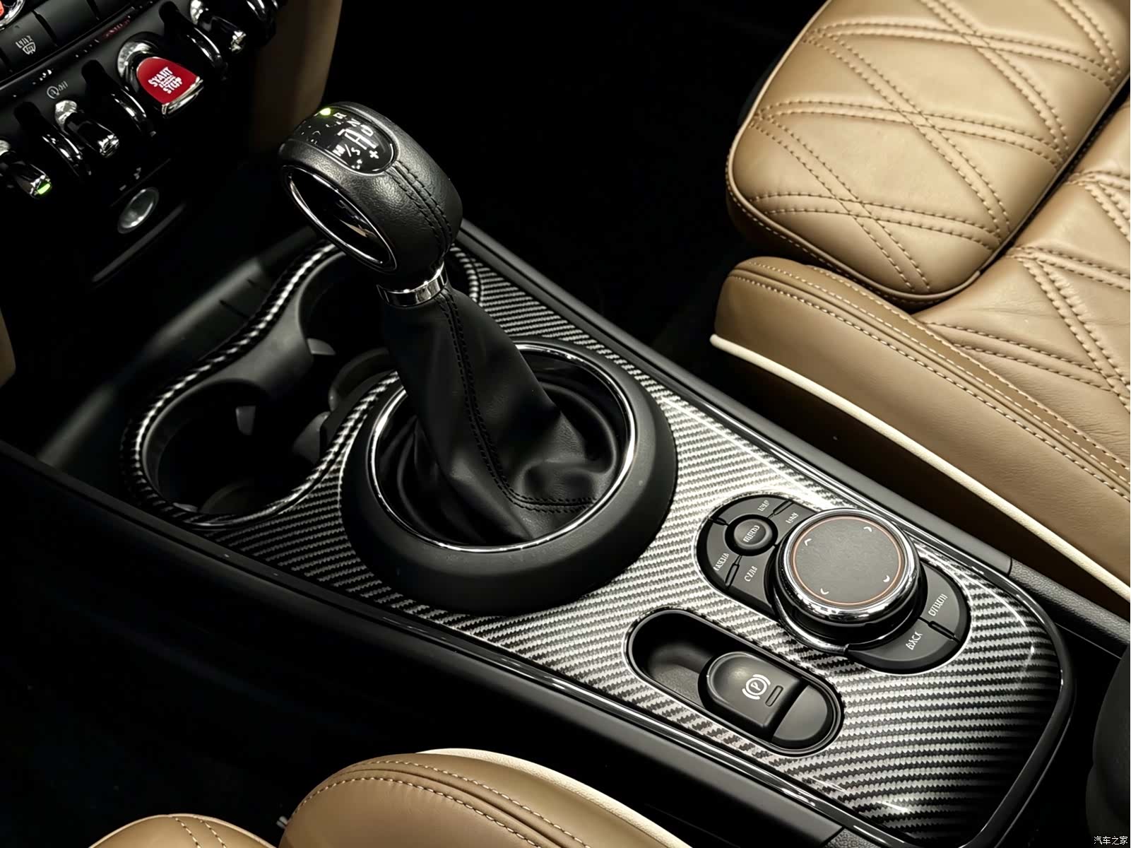 Mini Countryman, 2018 13
