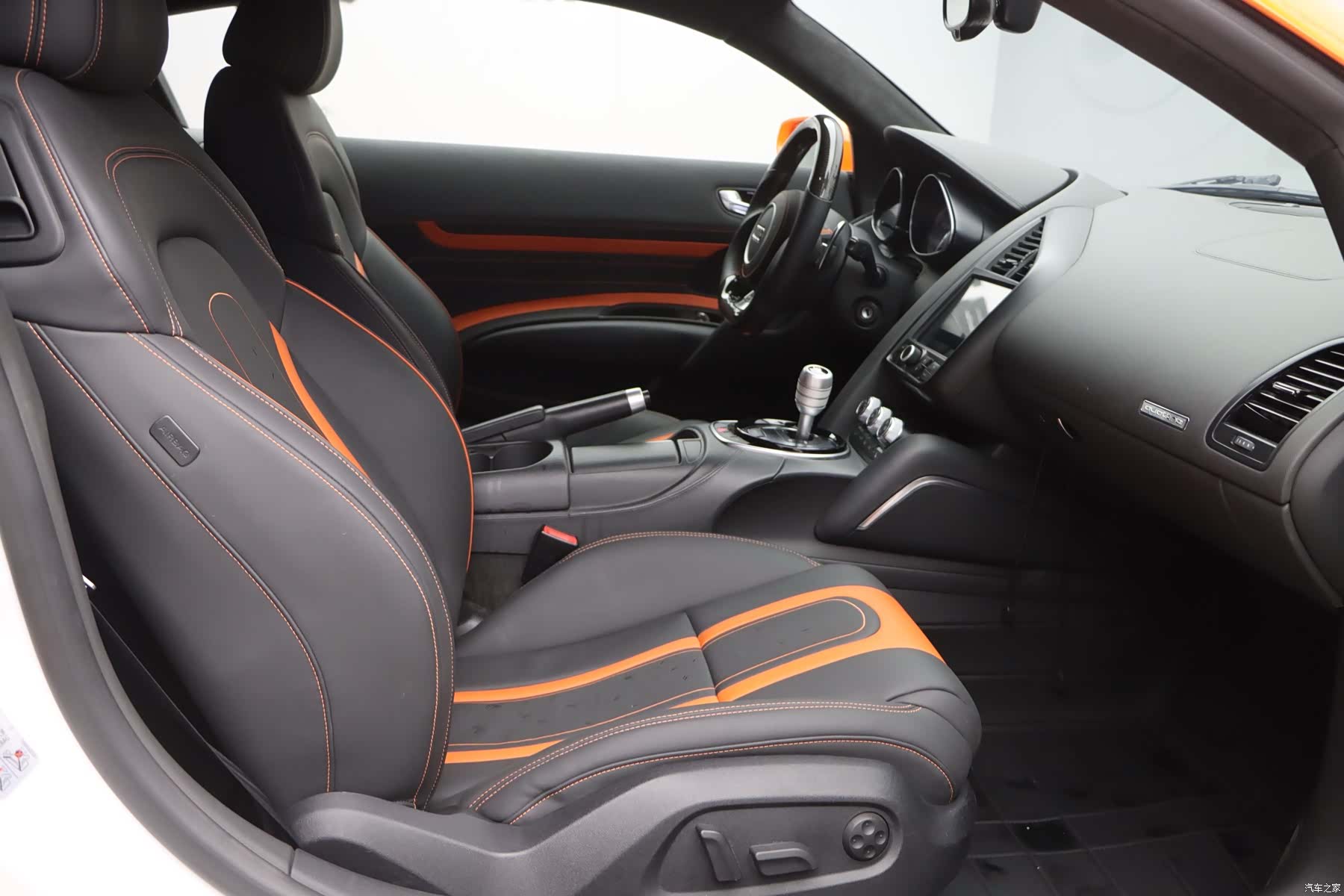 Audi TT, 2015 12