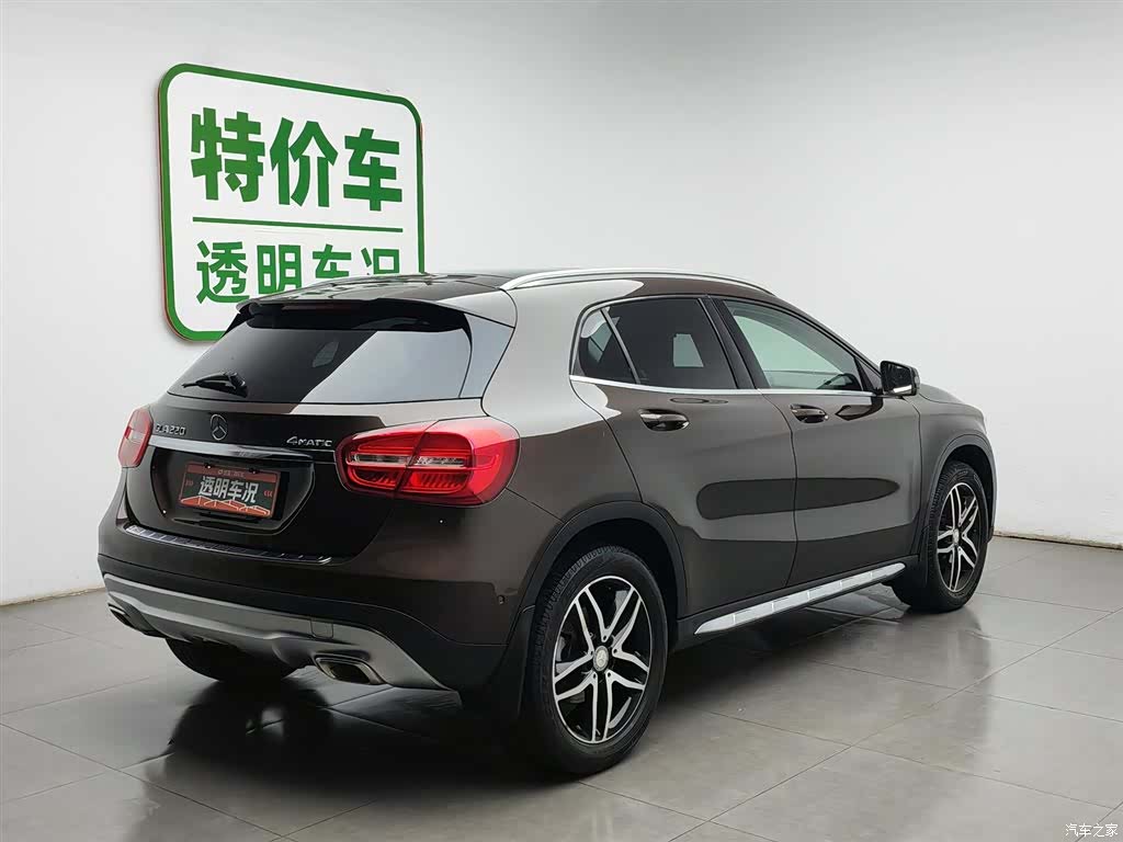 Mercedes-Benz GLA, 2015 2