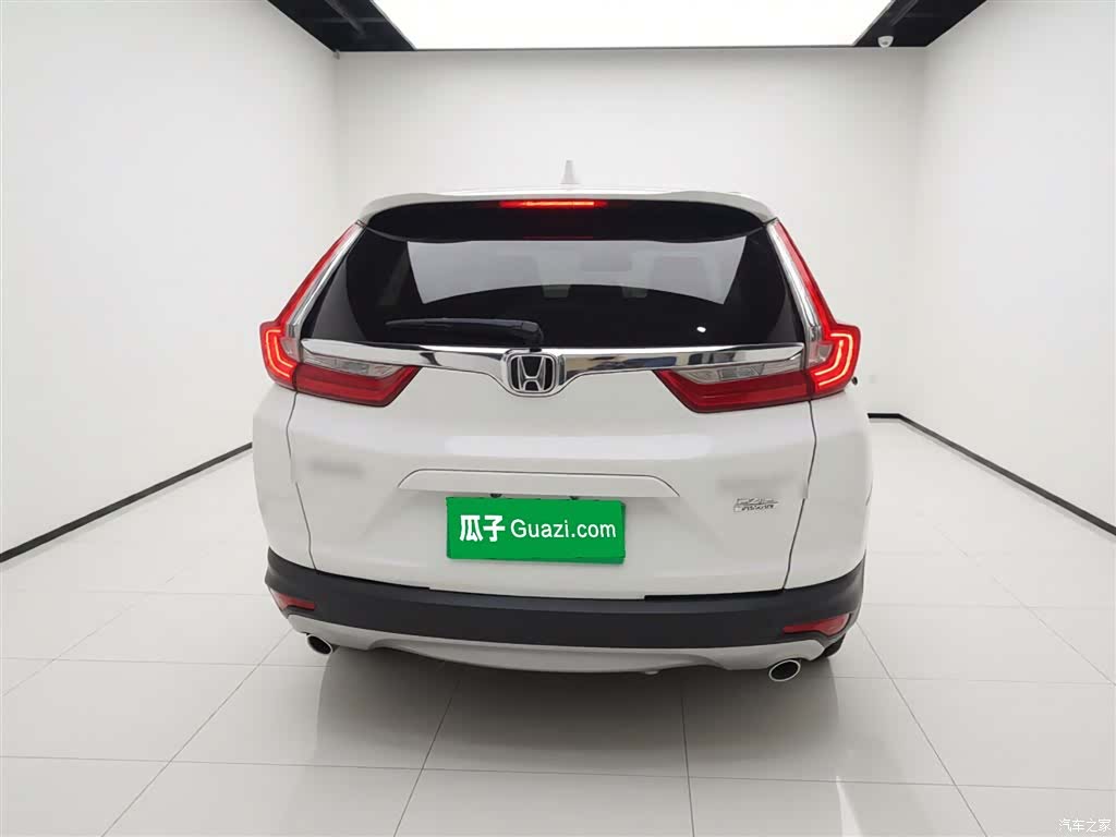 Honda CR-V, 2019 все фото