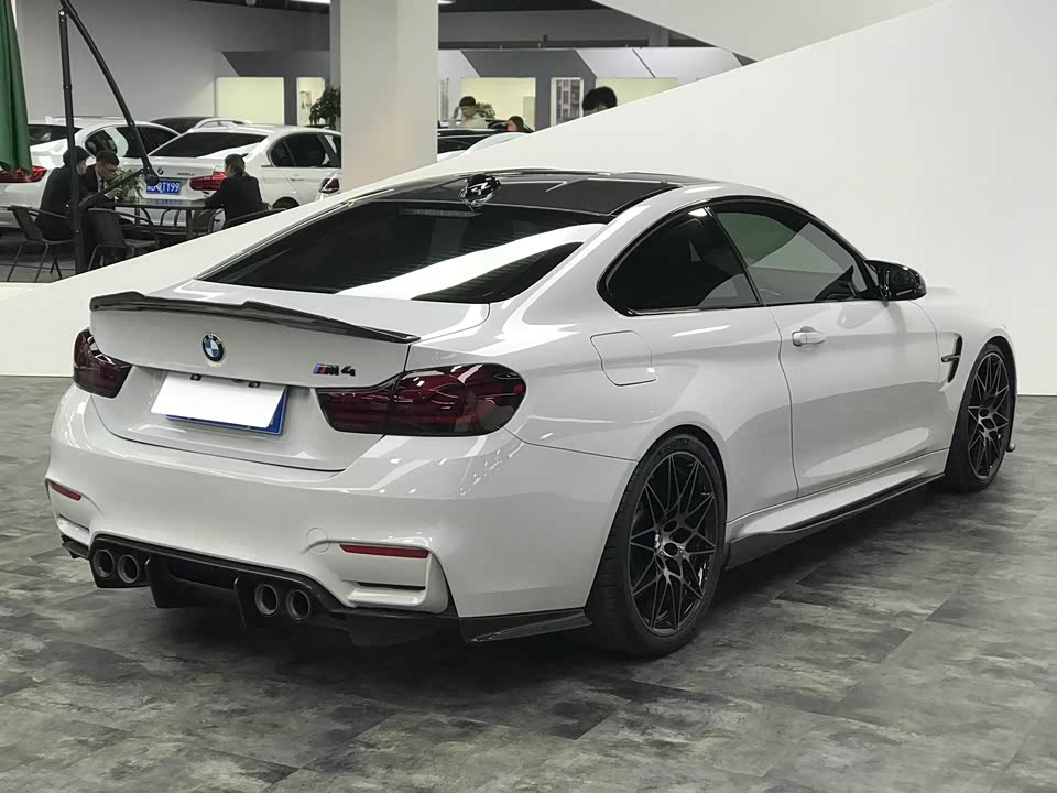 BMW M4