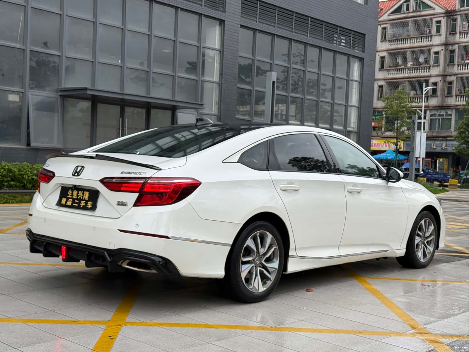 Honda Inspire, 2019 13