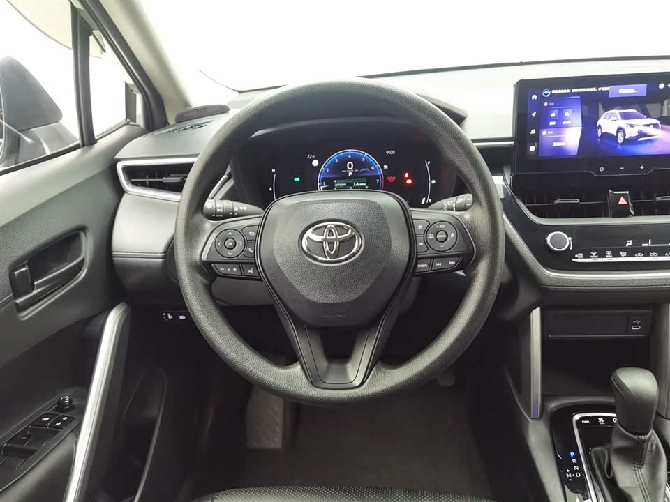 Toyota Corolla Sharp amplifier