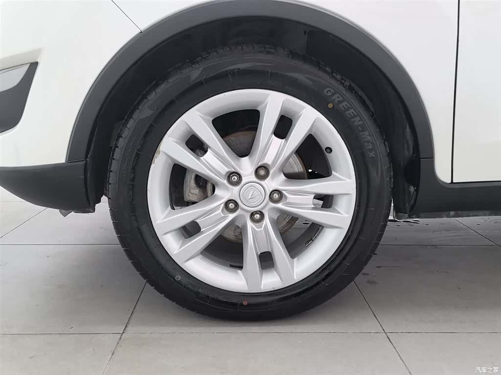 Changan CS35, 2014 17