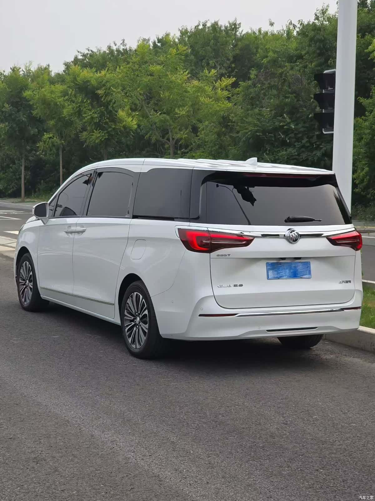 Buick GL8, 2022 16