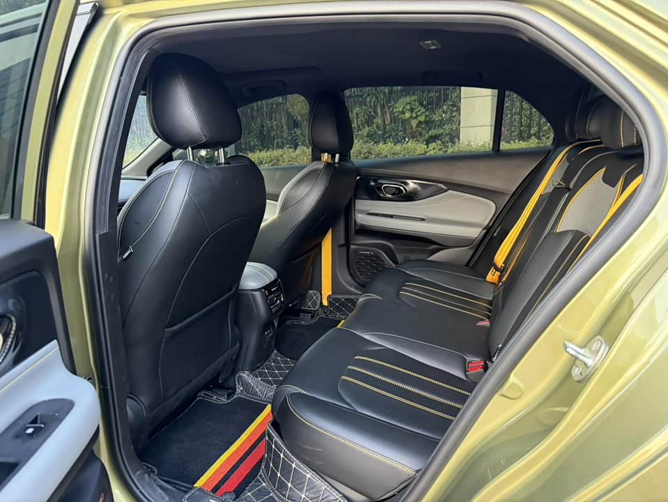 Trumpchi Shadow Leopard