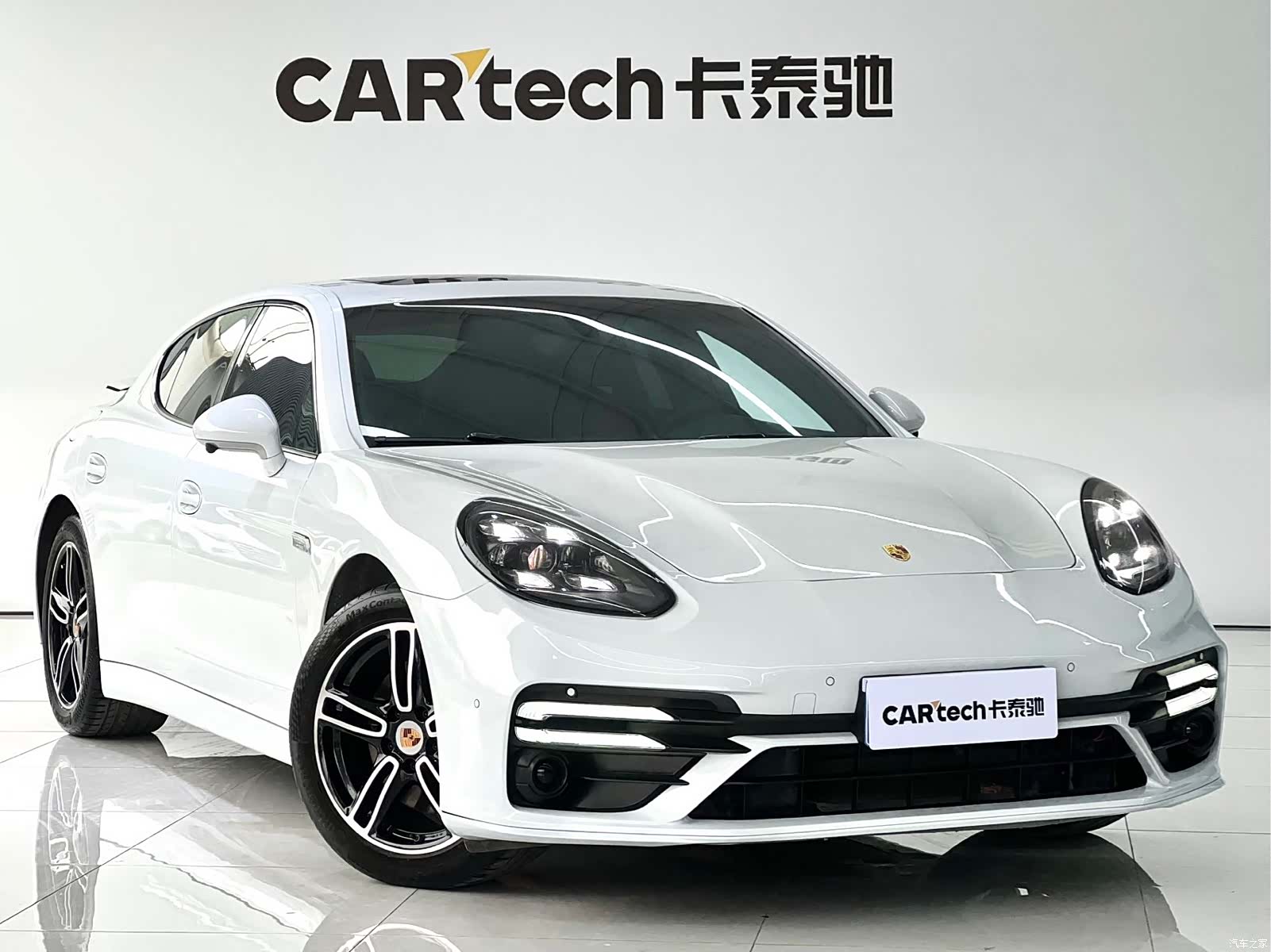 Porsche Panamera, 2013 3