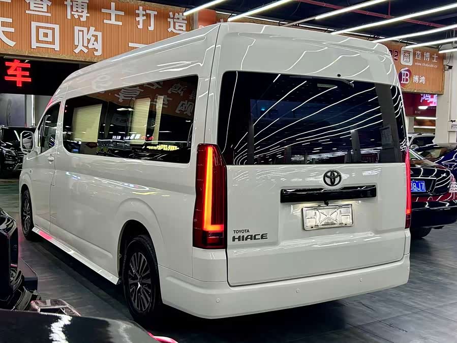 Toyota HIACE 2021, фото 15