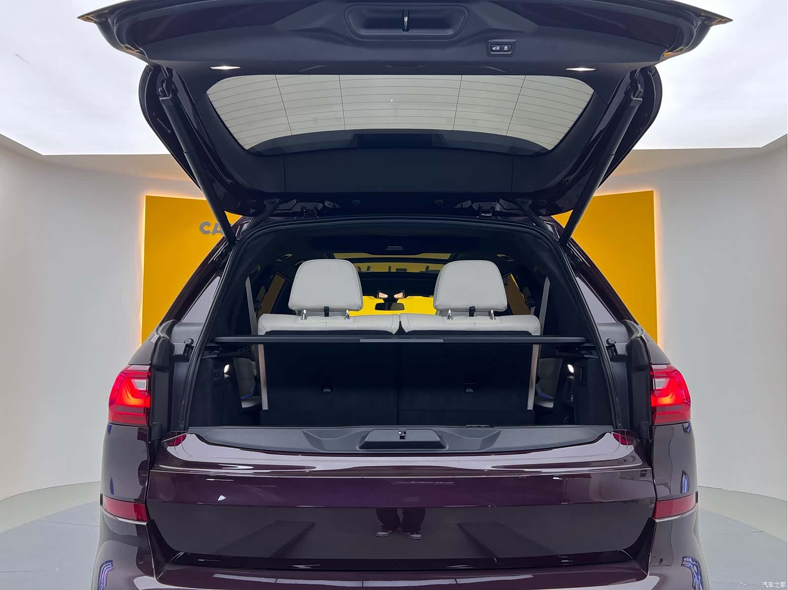 BMW X7, 2021 37