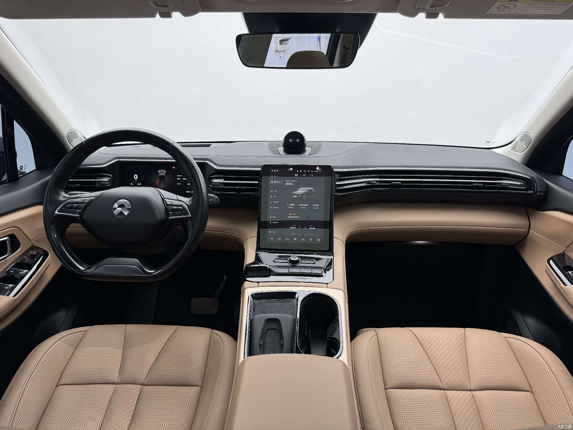 NIO ES8, 2018 4