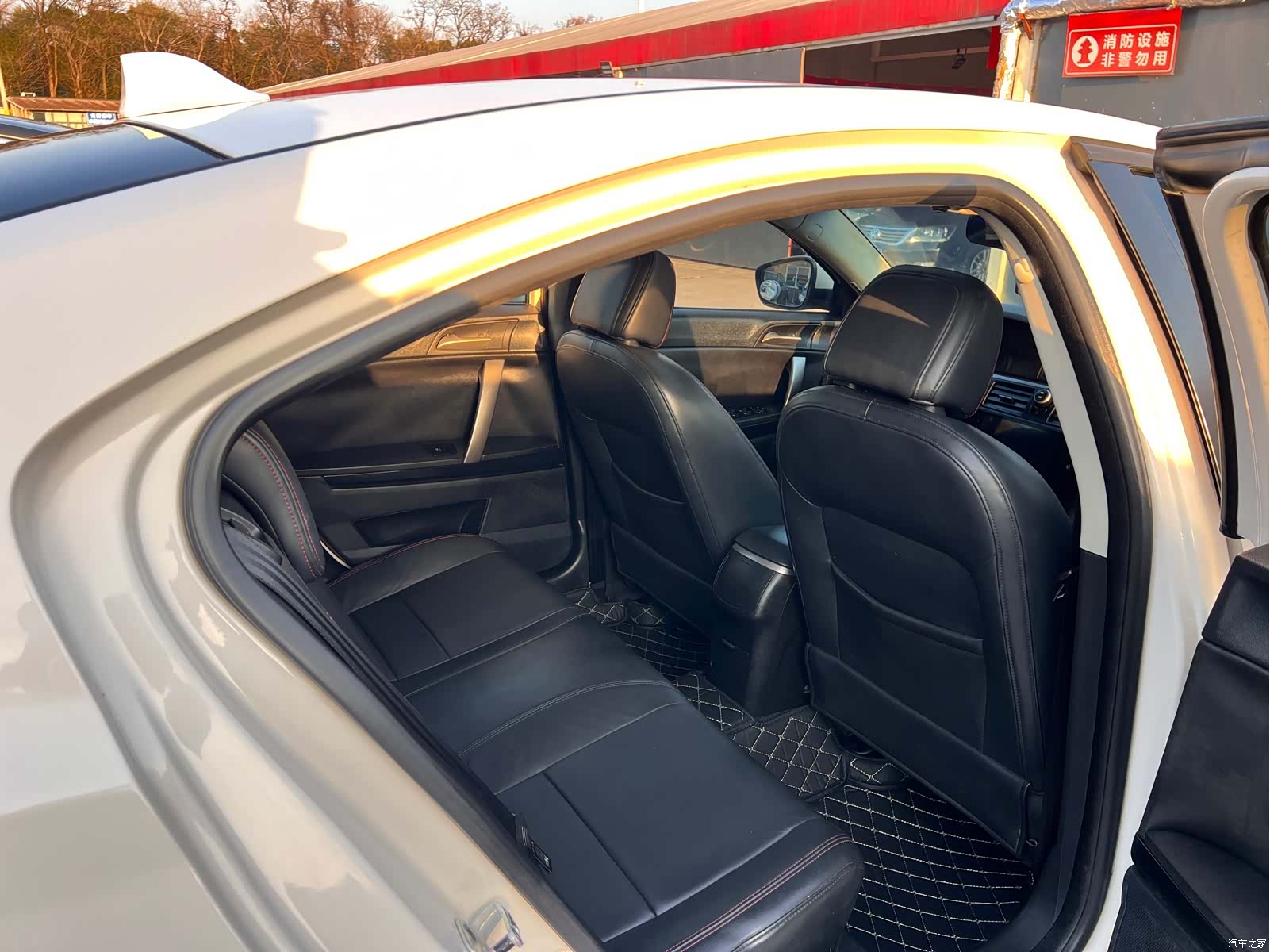 MG MG6, 2015 18