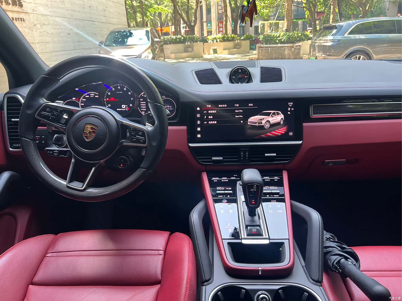 Porsche Cayenne, 2023 9