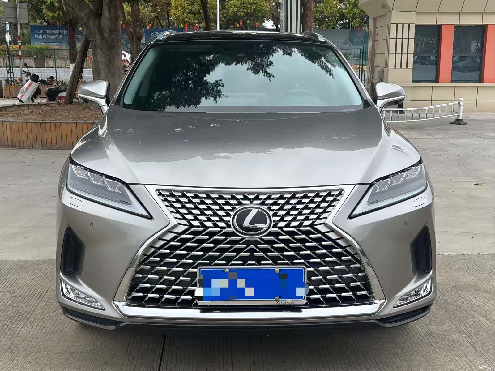 Lexus RX, 2022 2