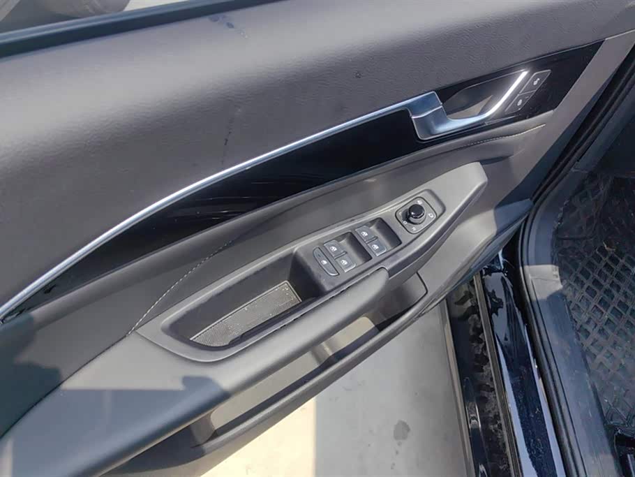 Besturn B70