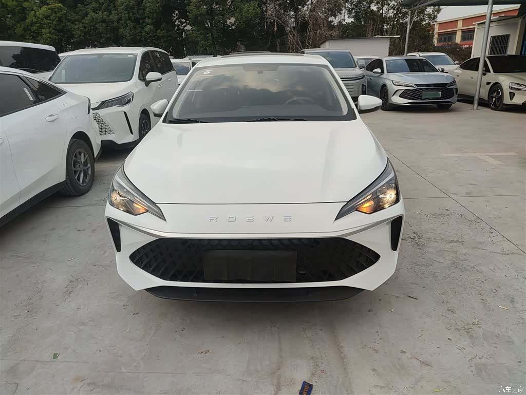 Roewe i5, 2026 3