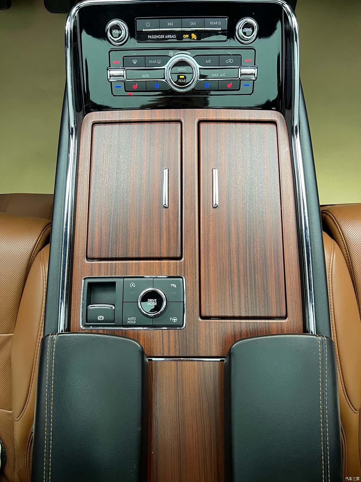 Lincoln Navigator, 2021 20