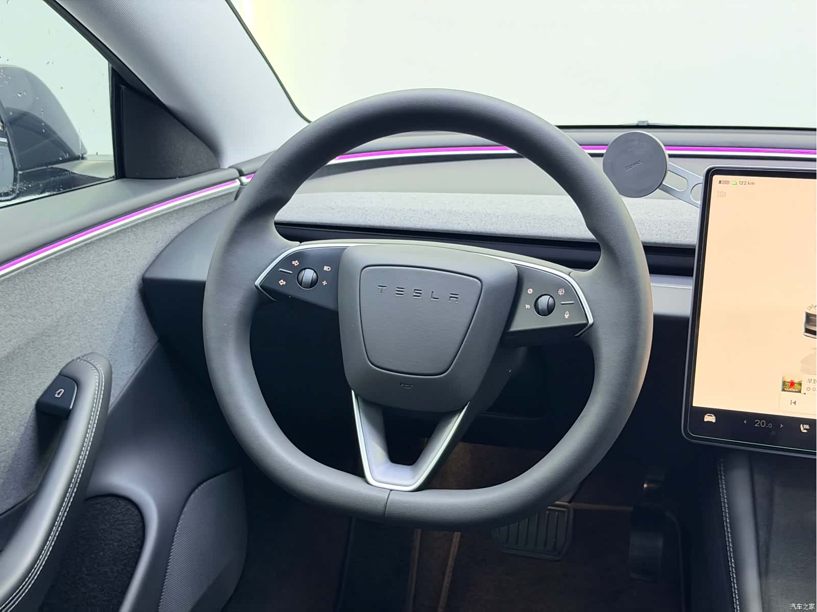 Tesla Model 3, 2024 8