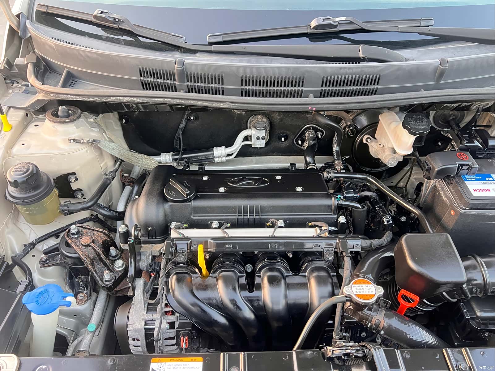 Hyundai GLS, 2014 24