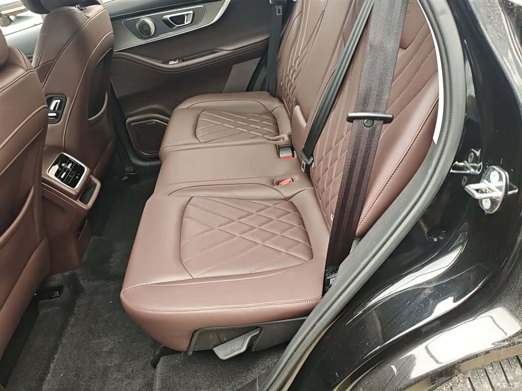 Chery Tiggo 8, 2023 17