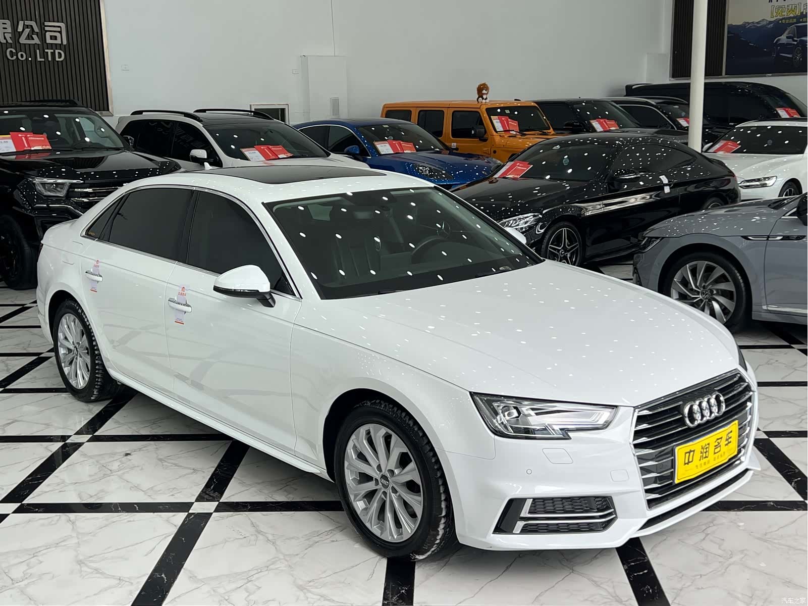 Audi A4L, 2019 3