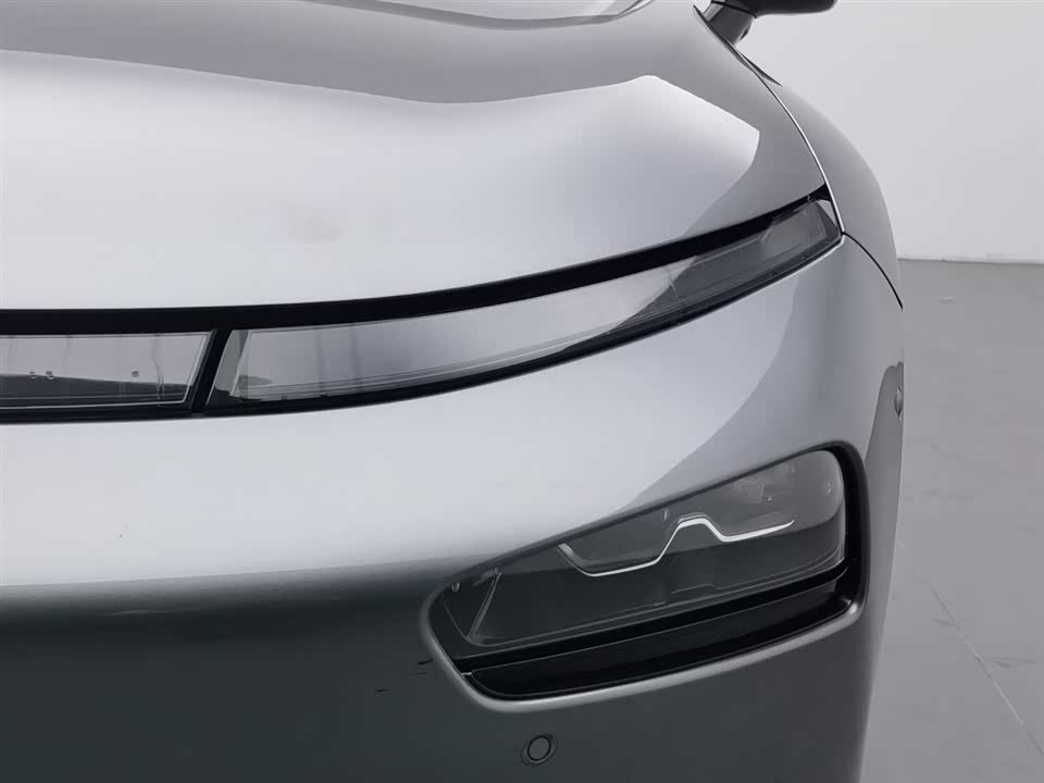 XPENG P7