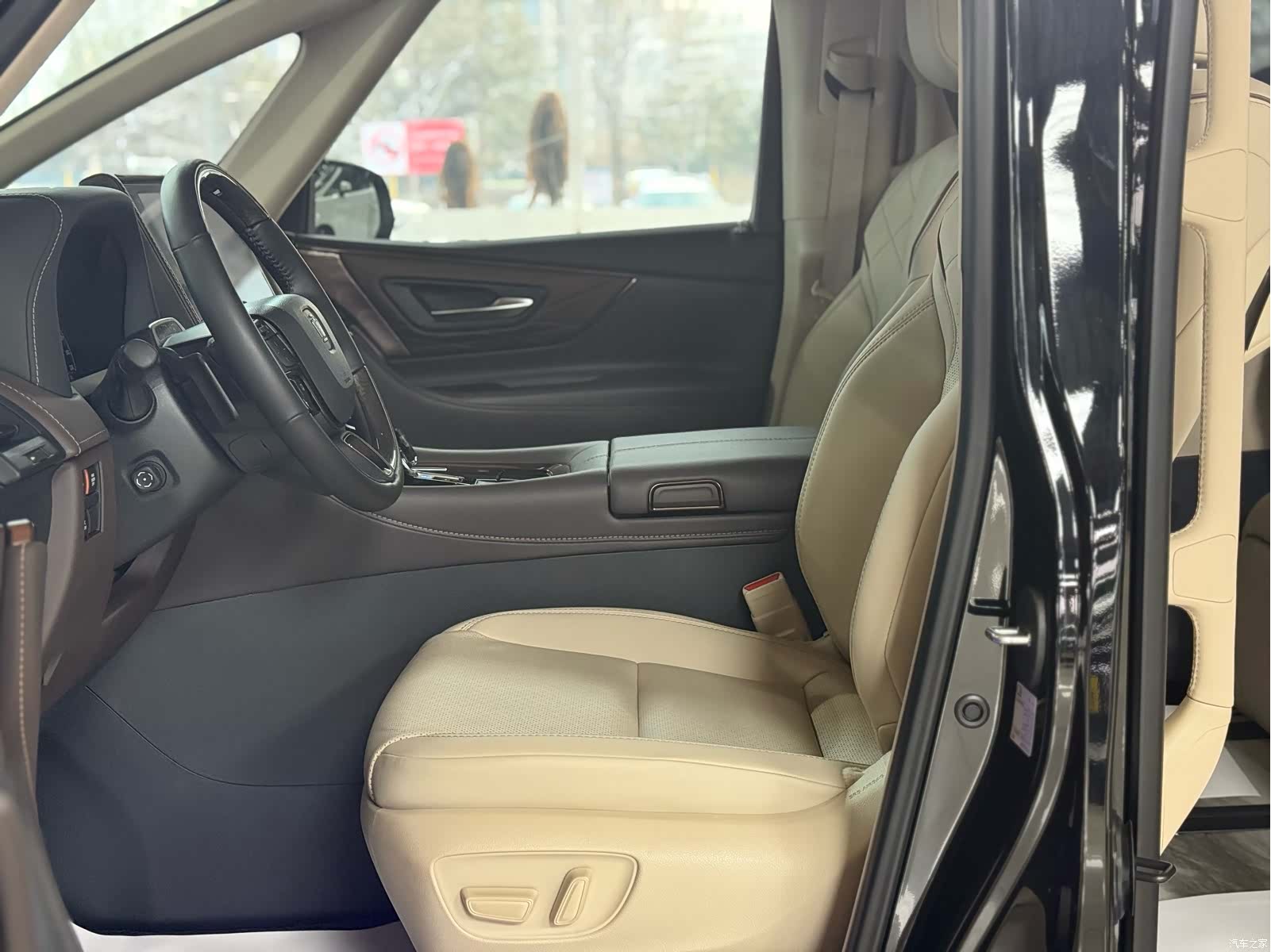 Toyota Vellfire, 2024 12