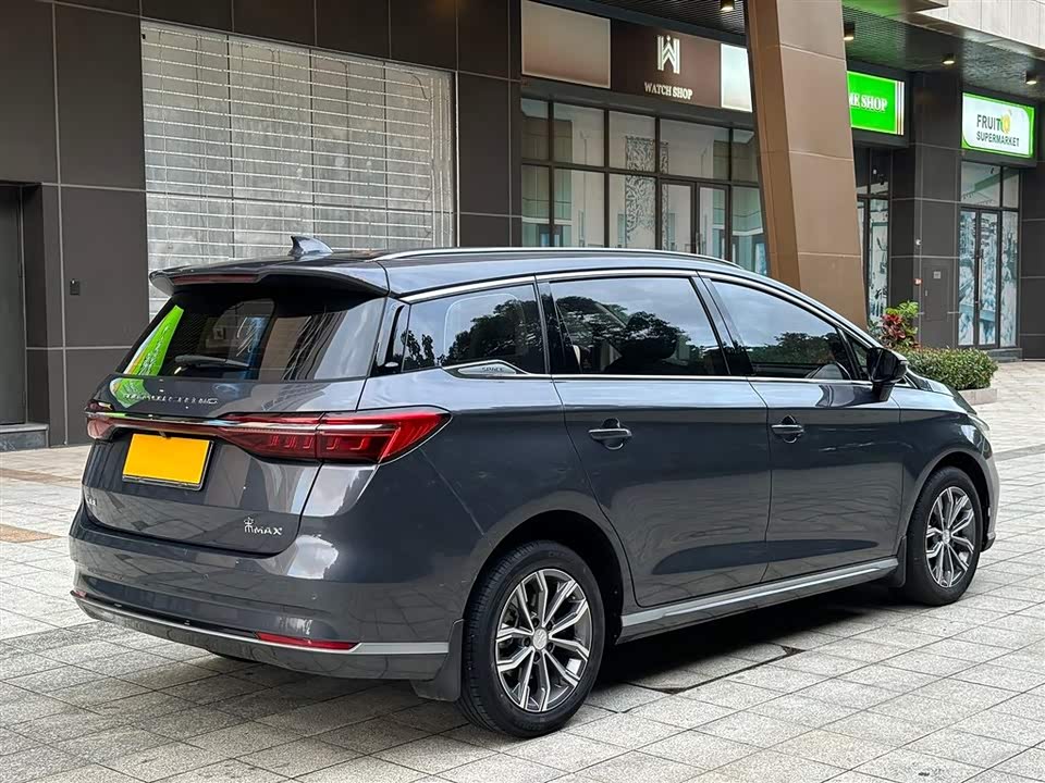 BYD Song MAX BYD Song MAX