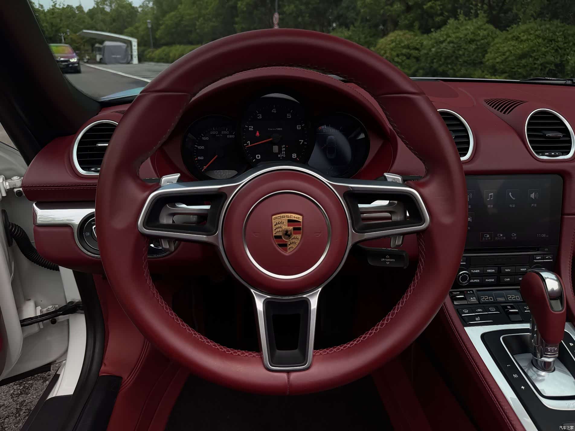 Porsche Boxster, 2018 9