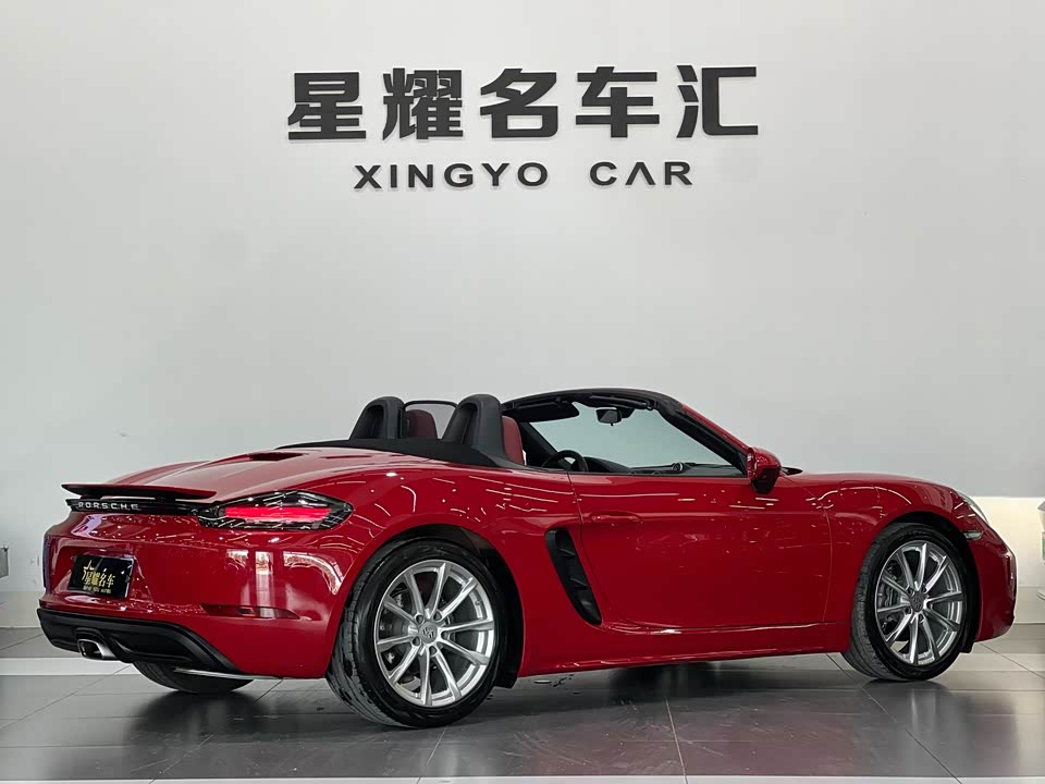 Porsche 718