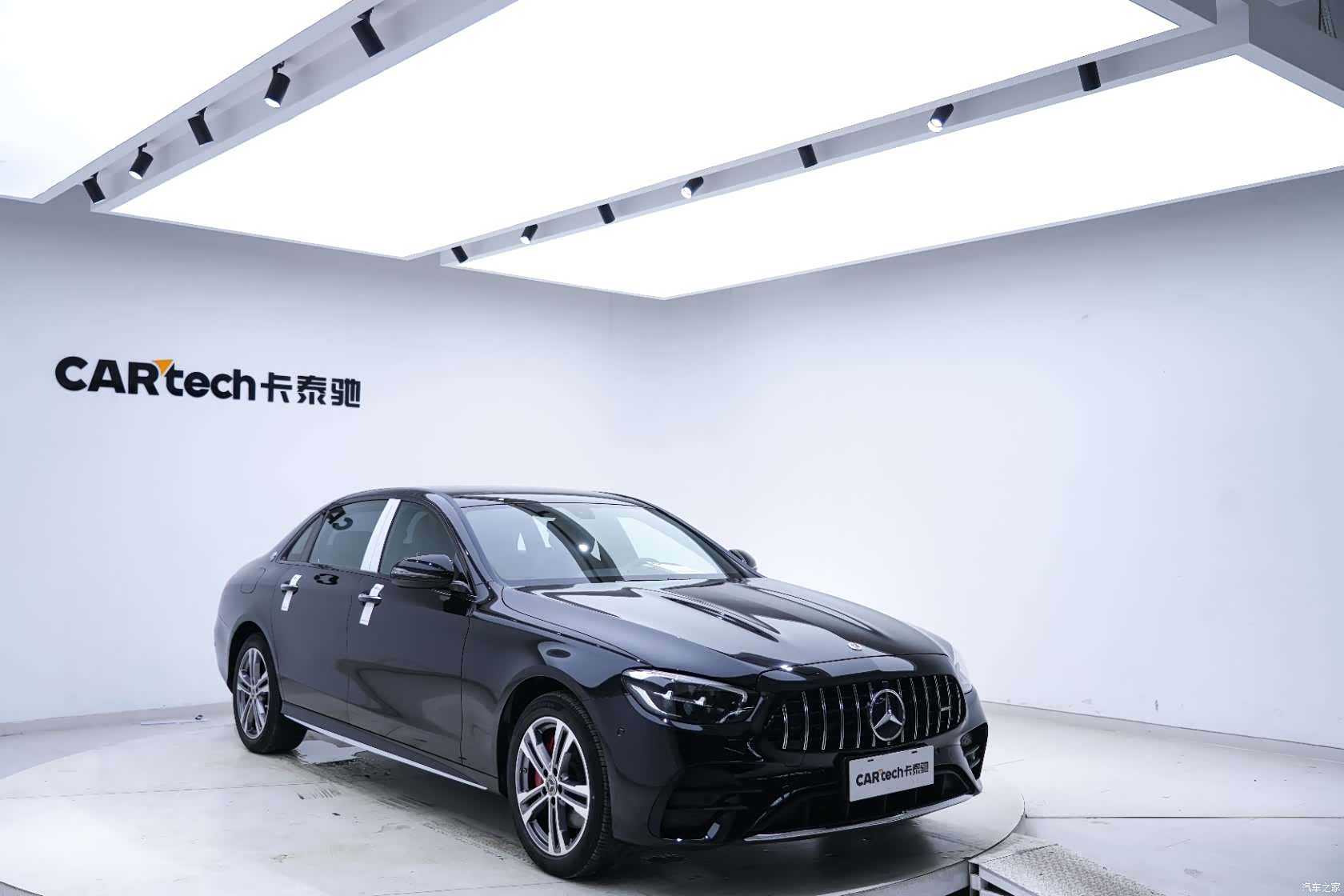 Mercedes-Benz E-Class, 2022 7