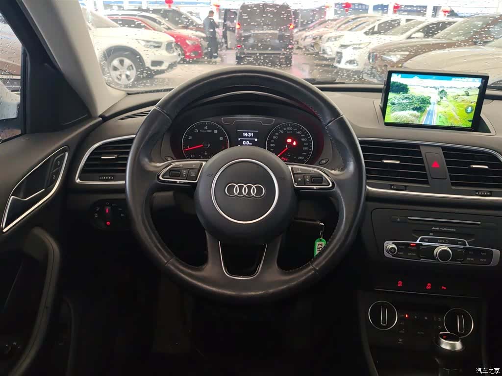 Audi Q3, 2016 11