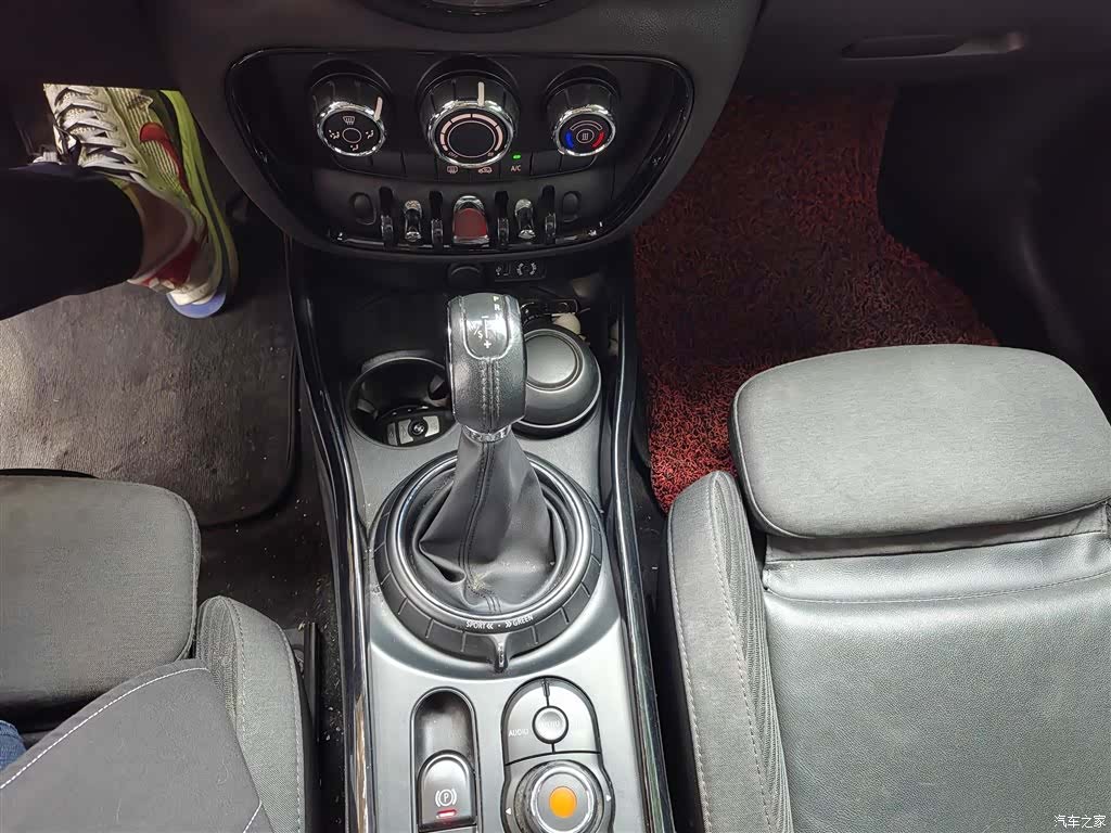 Mini Clubman, 2016 22