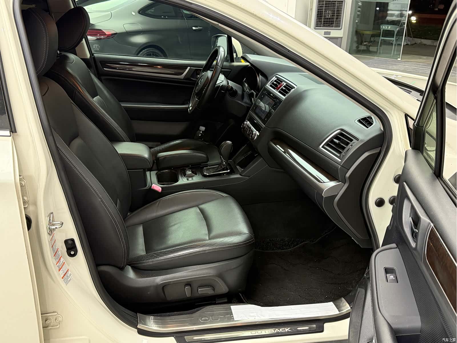Subaru Outback, 2015 9
