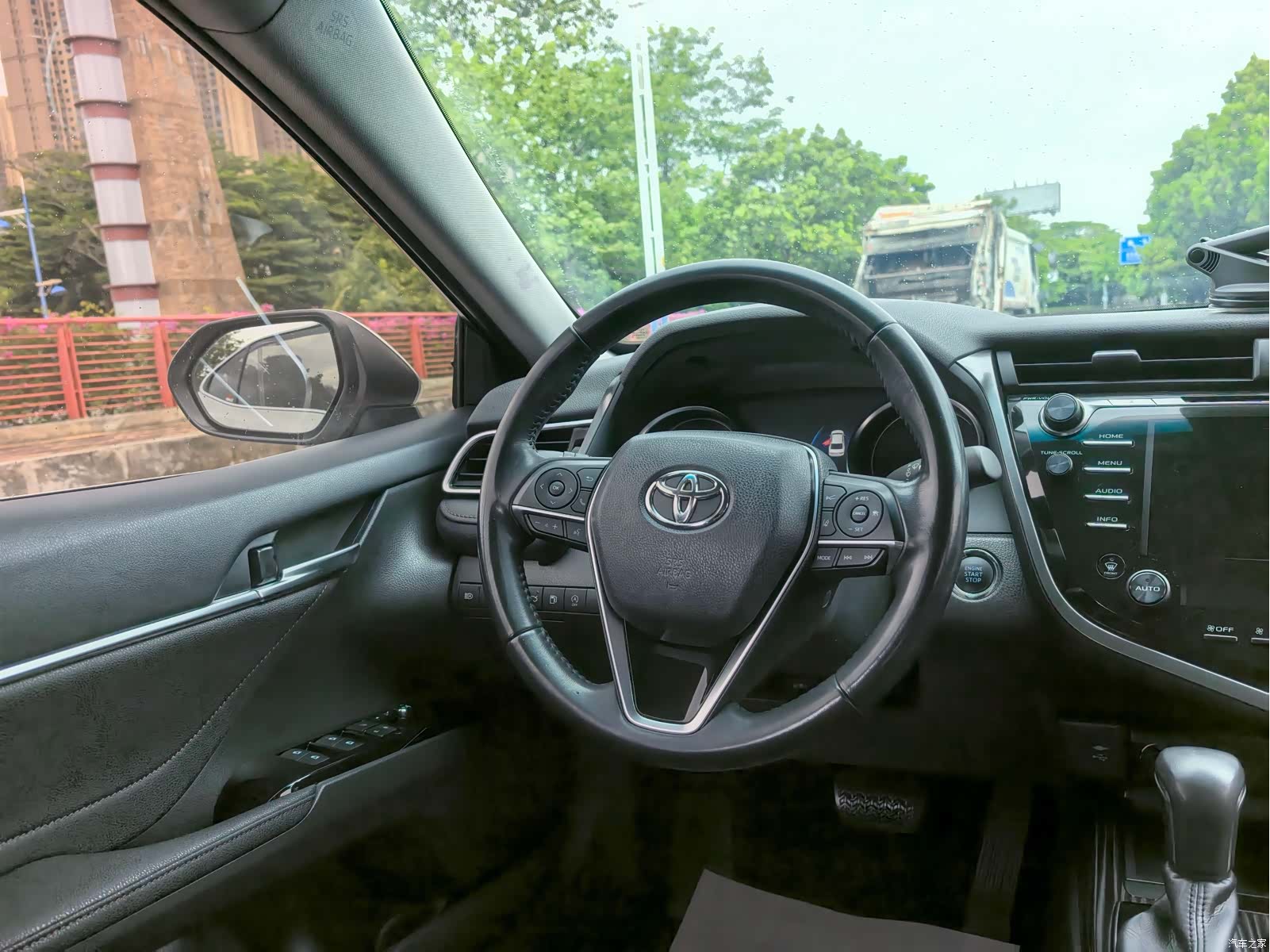 Toyota Camry, 2019 7