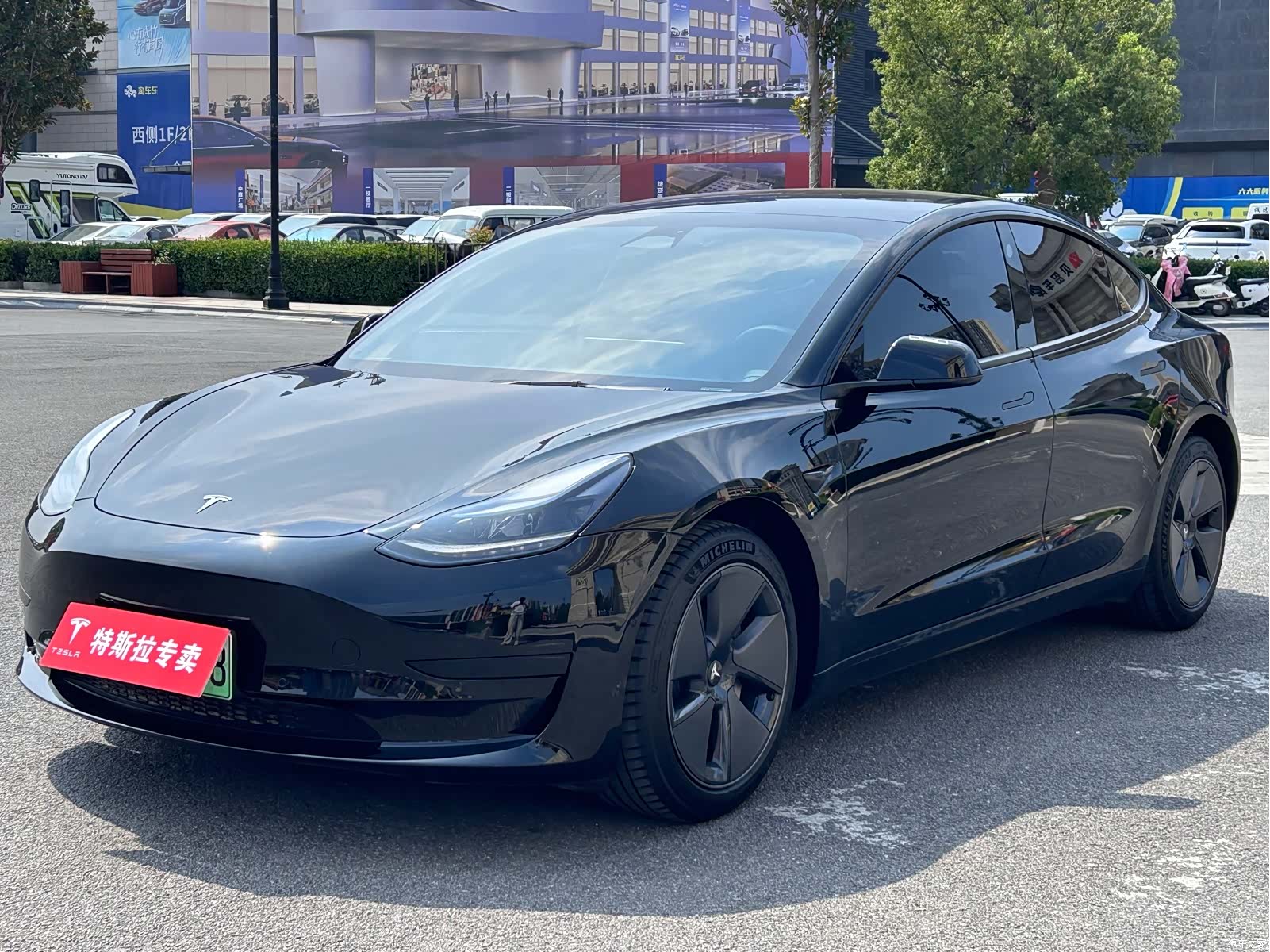 Tesla Model 3, 2023 1
