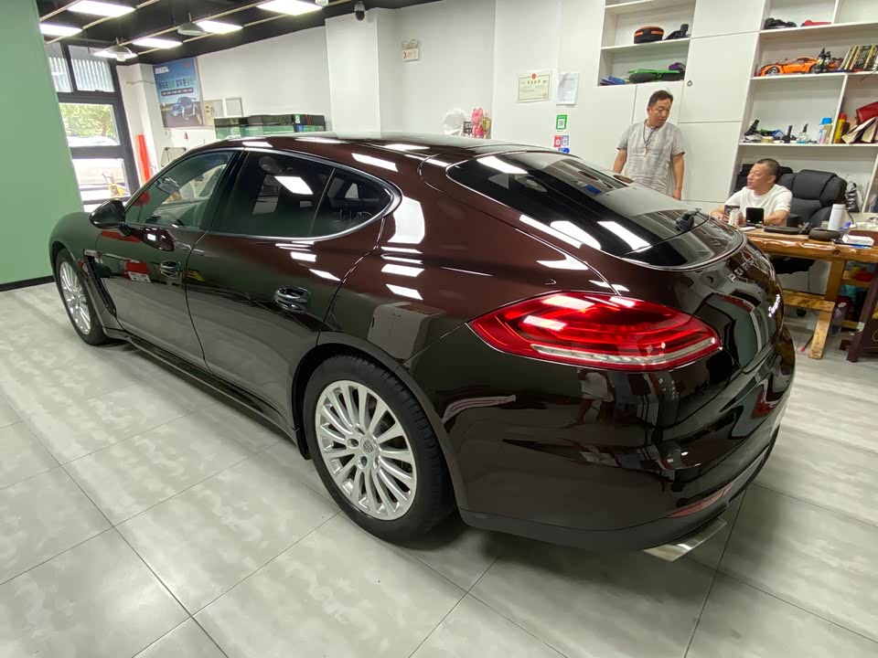 Porsche Panamera