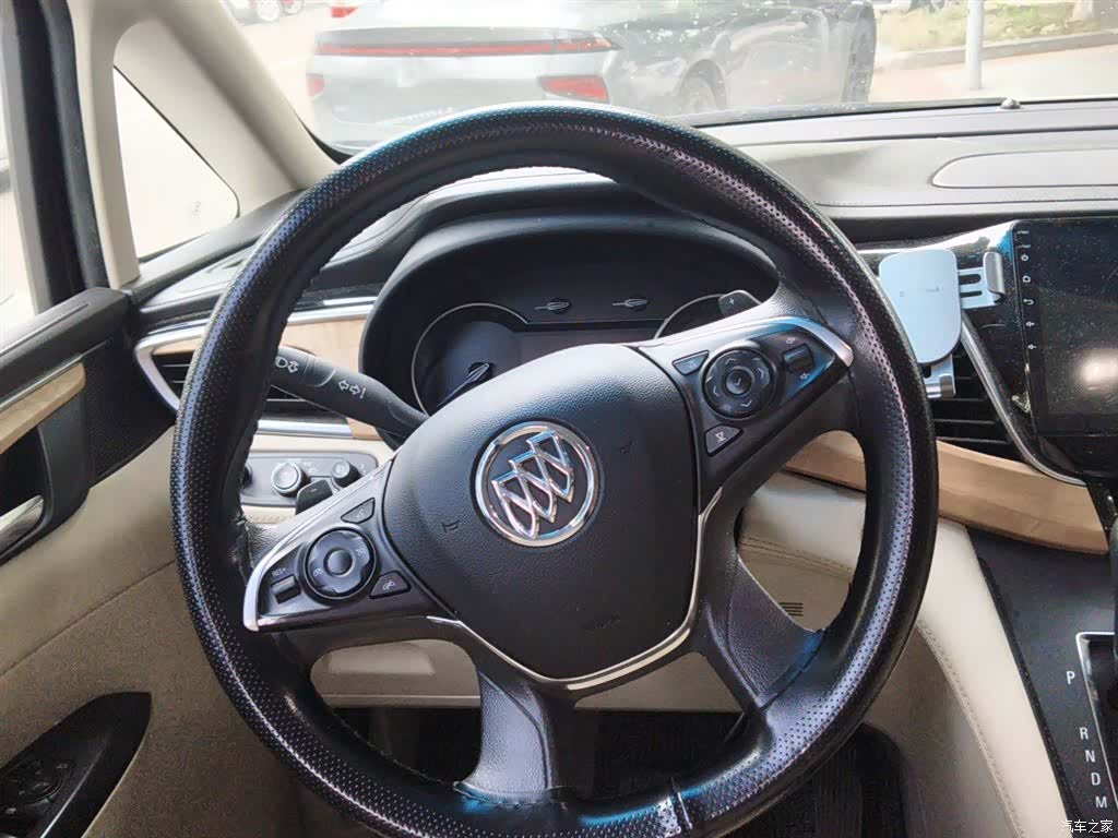 Buick GL8, 2018 11